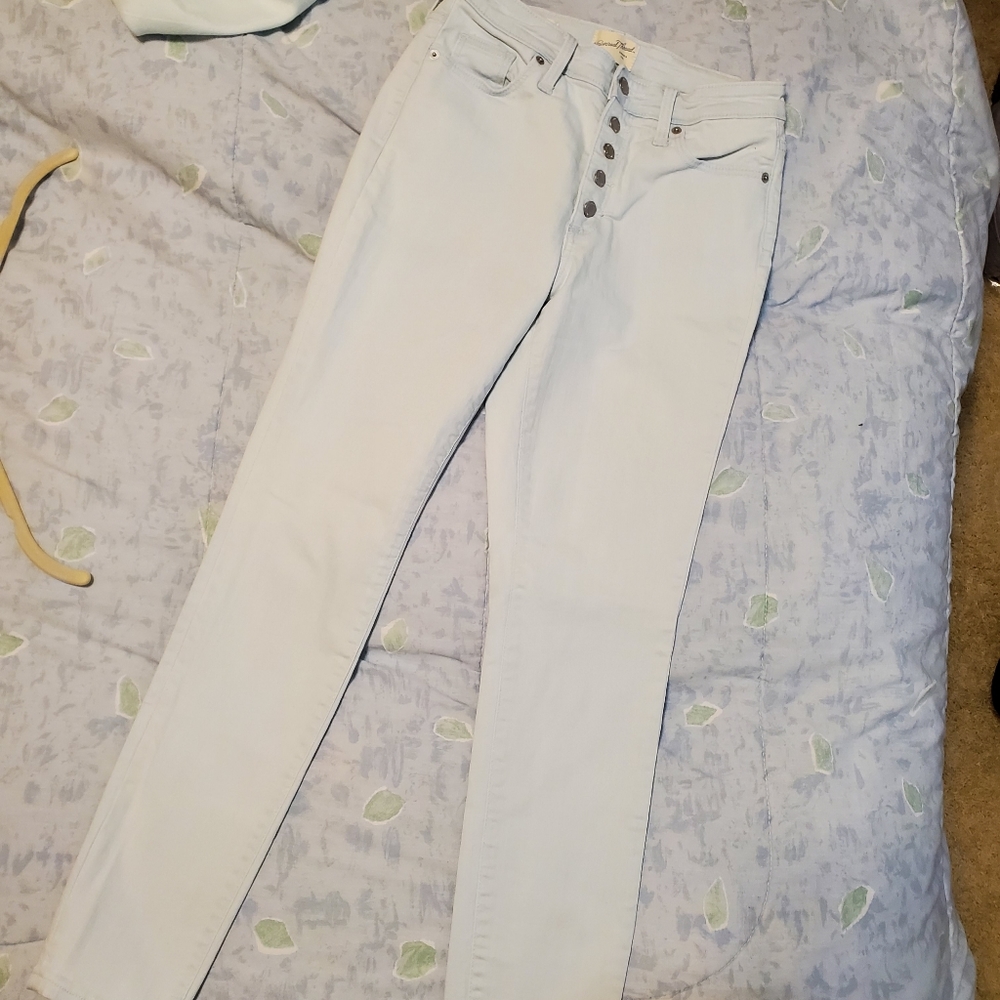 Universal Thread white washed jeans
